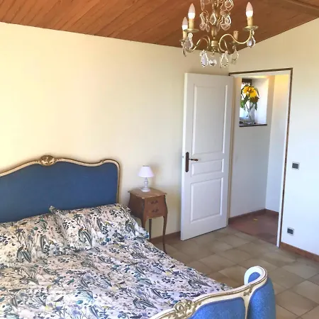 Holiday home La Grange Des Templiers